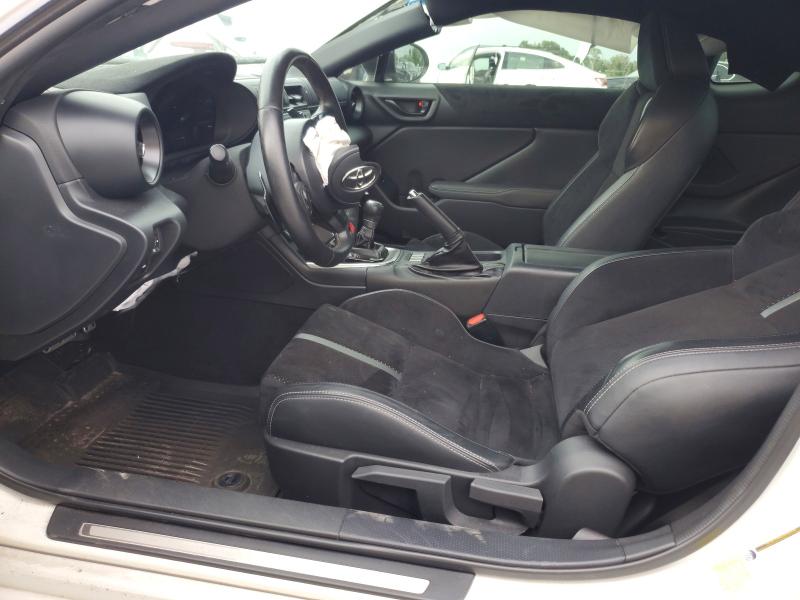 61290856 :رقم المزاد ، JF1ZNBF13P8750577 vin ، 2023 Toyota Gr 86 مزاد بيع