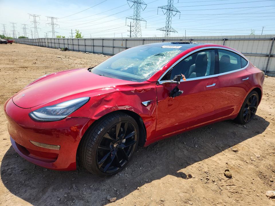 61090876 :رقم المزاد ، 5YJ3E1EC6LF586488 vin ، 2020 Tesla Model 3 مزاد بيع