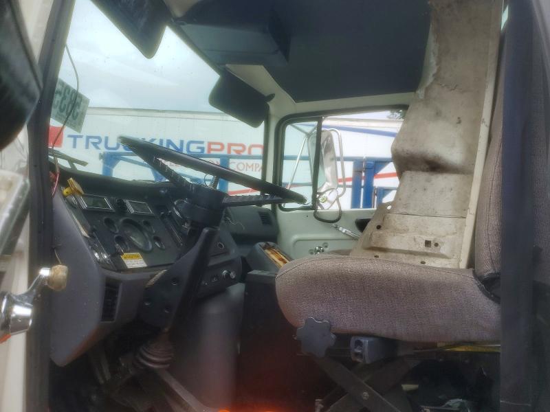 Продажа на аукционе авто 1995 Ford Ln8000, vin: 1FDYR82E4SVA76175, номер лота: 58357176