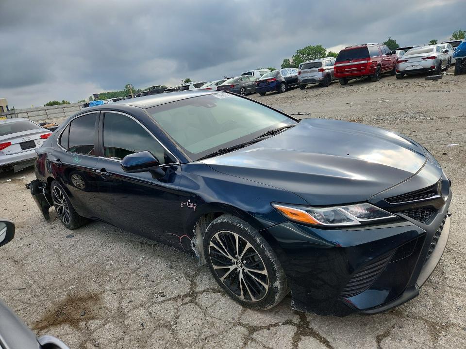 2018 Toyota Camry მანქანა იყიდება აუქციონზე, vin: JTNB11HK5J3033136, აუქციონის ნომერი: 59055216