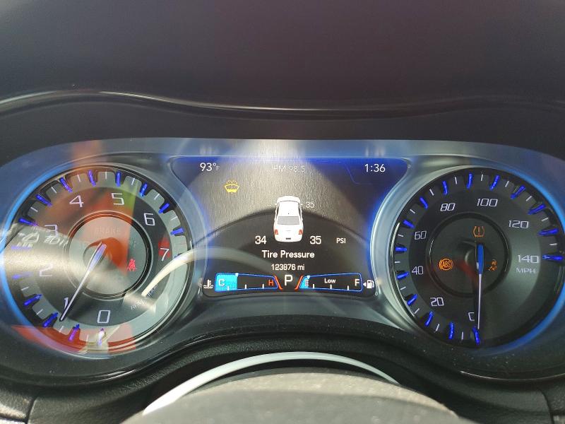 Aukcja sprzedaży 2015 Chrysler 300, vin: 2C3CCABG1FH829415, numer aukcji: 60226626
