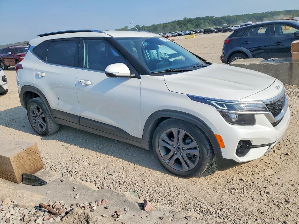 Продаж на аукціоні авто 2023 Kia Seltos, vin: KNDEU2AA4P7402165, номер лоту: 61024766