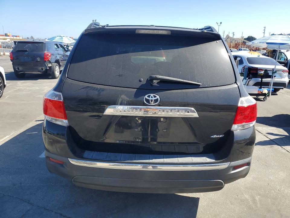 Продажа на аукционе авто 2011 Toyota Highlander, vin: 5TDDK3EH5BS043700, номер лота: 63189606
