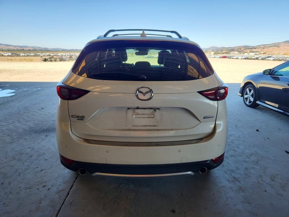Продажа на аукционе авто 2018 Mazda Cx-5, vin: JM3KFBDM3J0332958, номер лота: 62294326