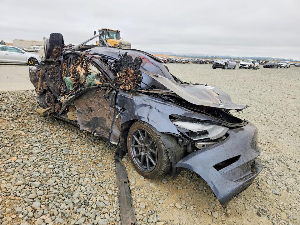 2023 Tesla Model 3 მანქანა იყიდება აუქციონზე, vin: 5YJ3E1EA3PF464546, აუქციონის ნომერი: 59845196