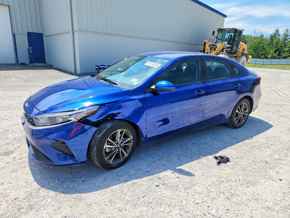 61124336 :رقم المزاد ، 3KPF24AD8PE585487 vin ، 2023 Kia Forte مزاد بيع