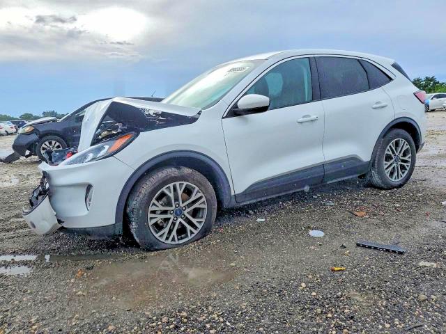 63487106 :رقم المزاد ، 1FMCU9H98NUA44882 vin ، 2022 Ford Escape مزاد بيع