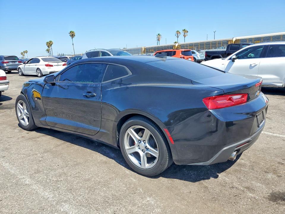 Продажа на аукционе авто 2018 Chevrolet Camaro, vin: 1G1FB1RX8J0151303, номер лота: 61795066