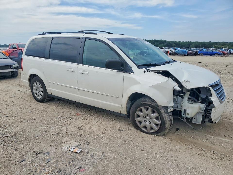 63037306 :رقم المزاد ، 2A4RR4DE0AR169771 vin ، 2010 Chrysler Town & Country مزاد بيع