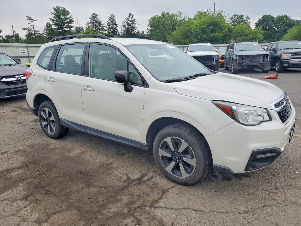 Продажа на аукционе авто 2018 Subaru Forester, vin: JF2SJABC0JH432580, номер лота: 61691426