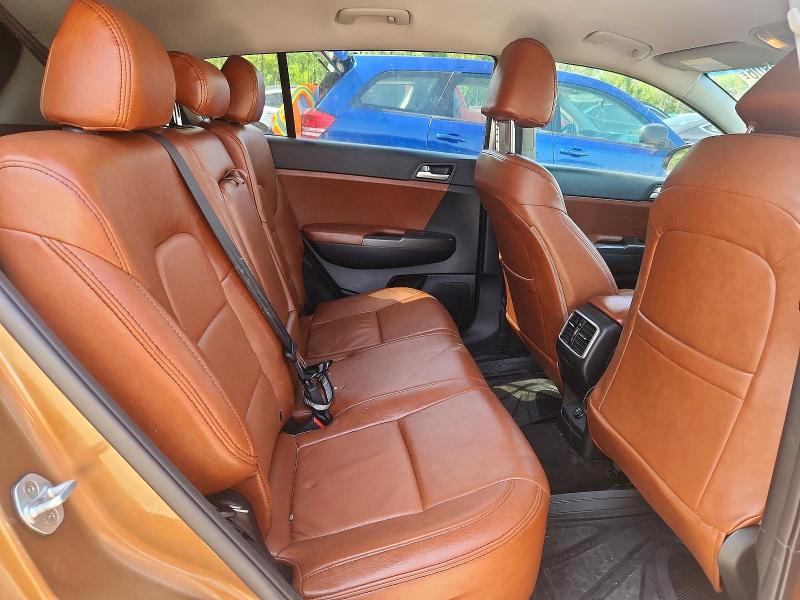 59582806 :رقم المزاد ، KNDPNCAC6J7456197 vin ، 2018 Kia Sportage مزاد بيع
