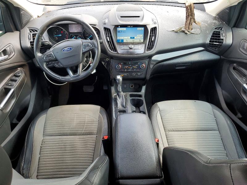 Продаж на аукціоні авто 2018 Ford Escape, vin: 1FMCU9GD6JUB65930, номер лоту: 62449026