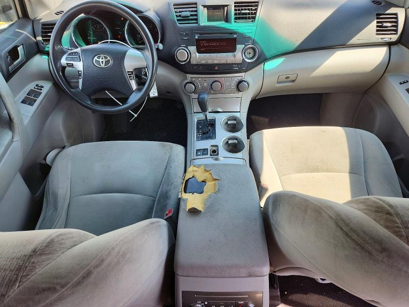 61977006 :رقم المزاد ، 5TDBK3EH4CS112076 vin ، 2012 Toyota Highlander مزاد بيع