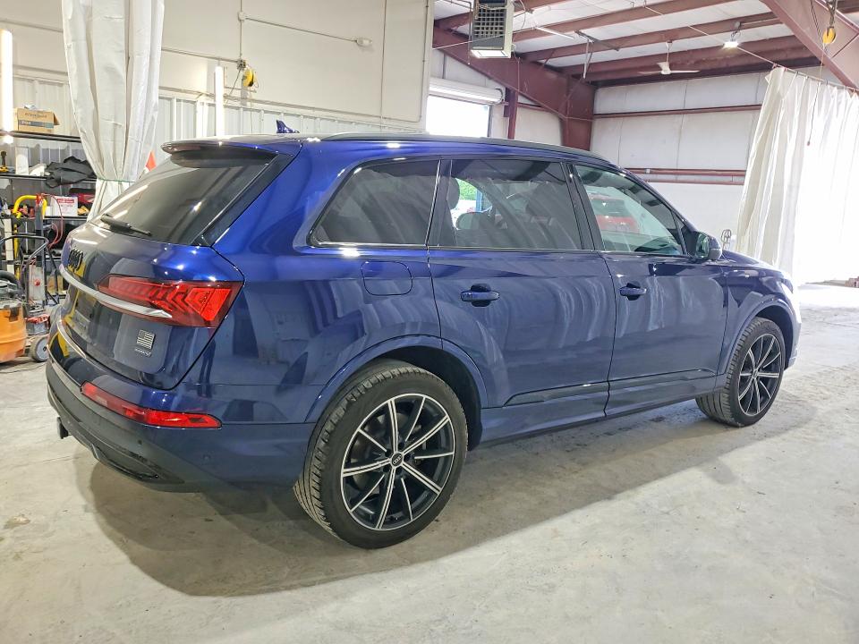 85974085 :رقم المزاد ، WA1LXAF70MD012452 vin ، 2021 Audi Q7 مزاد بيع