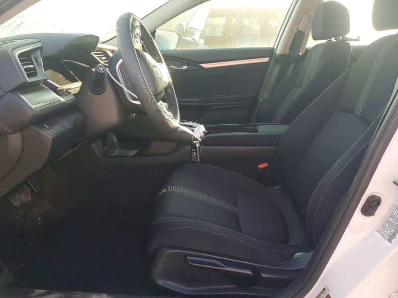 60951326 :رقم المزاد ، 19XFC2F71JE037939 vin ، 2018 Honda Civic مزاد بيع