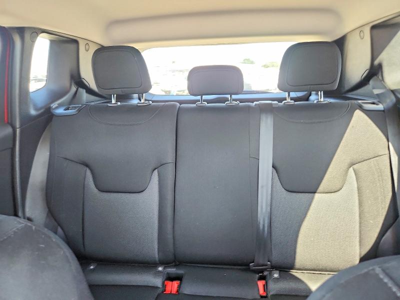 59840366 :رقم المزاد ، ZACNJBAB0KPK17718 vin ، 2019 Jeep Renegade مزاد بيع