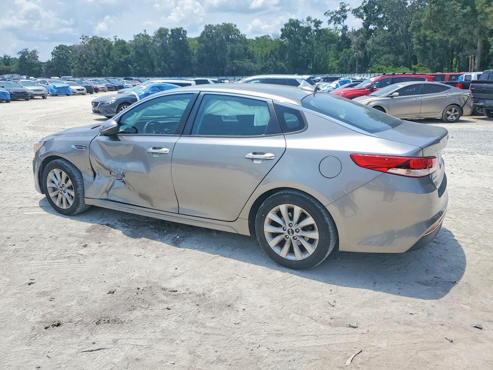 62822866 :رقم المزاد ، 5XXGT4L35HG139439 vin ، 2017 Kia Optima مزاد بيع