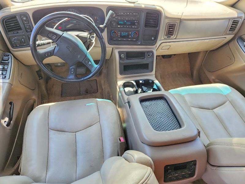 63351526 :رقم المزاد ، 3GNFK16Z85G210680 vin ، 2005 Chevrolet Suburban مزاد بيع