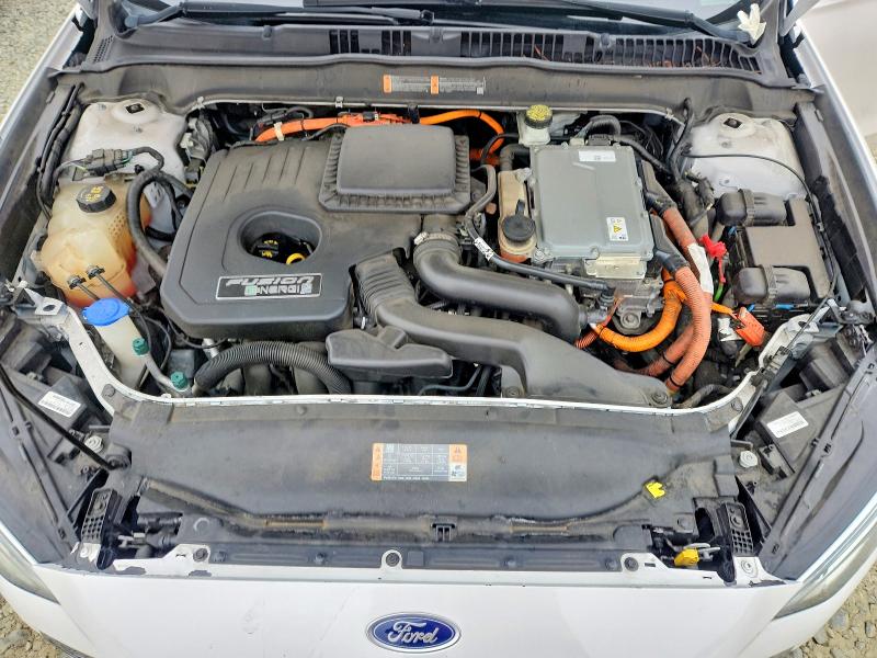 59860116 :رقم المزاد ، 3FA6P0SU1HR312951 vin ، 2017 Ford Fusion مزاد بيع