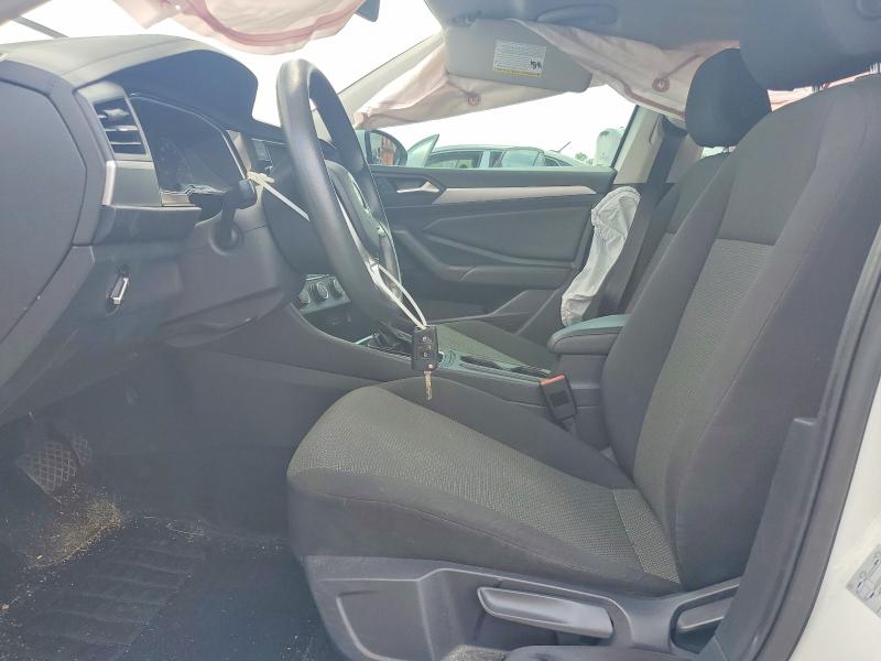 63009056 :رقم المزاد ، 3VWC57BU8MM000576 vin ، 2021 Volkswagen Jetta مزاد بيع