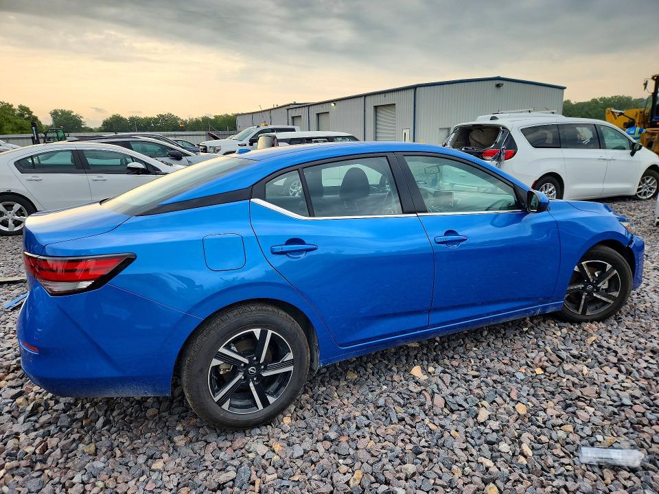 2025 Nissan Sentra მანქანა იყიდება აუქციონზე, vin: 3N1AB8CV2SY262411, აუქციონის ნომერი: 61568546