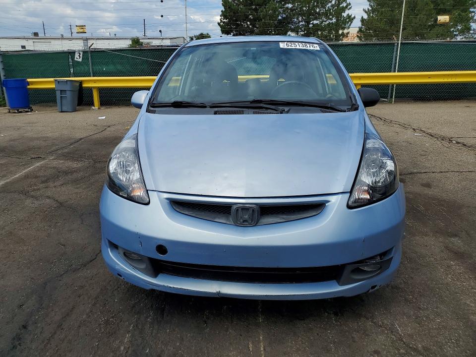 Продажа на аукционе авто 2008 Honda Fit, vin: JHMGD38658S033779, номер лота: 62513876