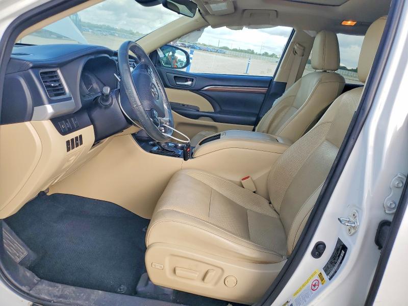 59705426 :رقم المزاد ، 5TDYZRFH8HS192030 vin ، 2017 Toyota Highlander مزاد بيع