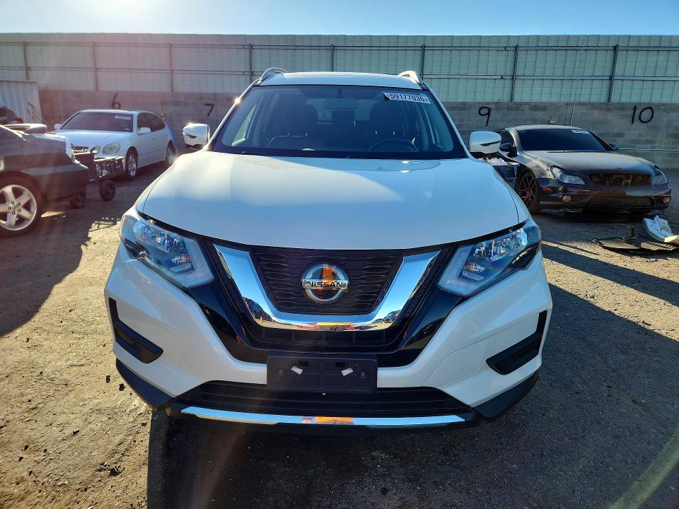 59177036 :رقم المزاد ، JN8AT2MV6JW353066 vin ، 2018 Nissan Rogue مزاد بيع