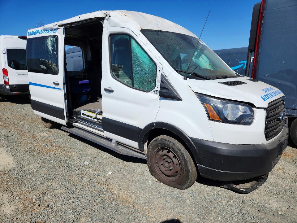 58991816 :رقم المزاد ، 1FTYE2CM8KKB72492 vin ، 2019 Ford Transit مزاد بيع