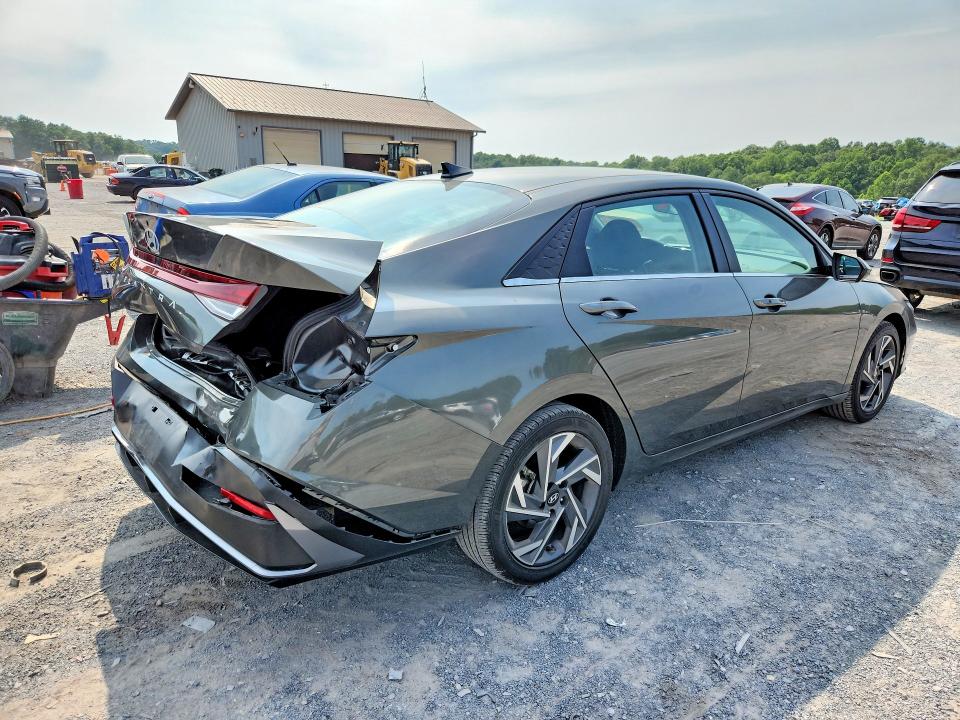2024 Hyundai Elantra მანქანა იყიდება აუქციონზე, vin: KMHLS4DG2RU784527, აუქციონის ნომერი: 60785676