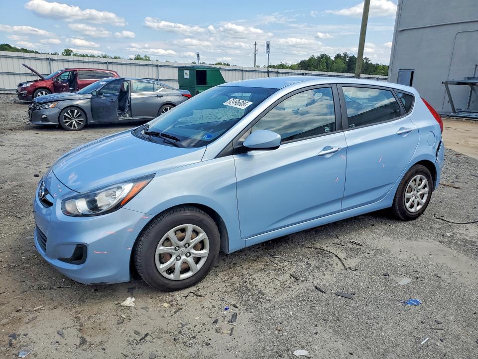 62495006 :رقم المزاد ، KMHCT5AEXDU114352 vin ، 2013 Hyundai Accent مزاد بيع