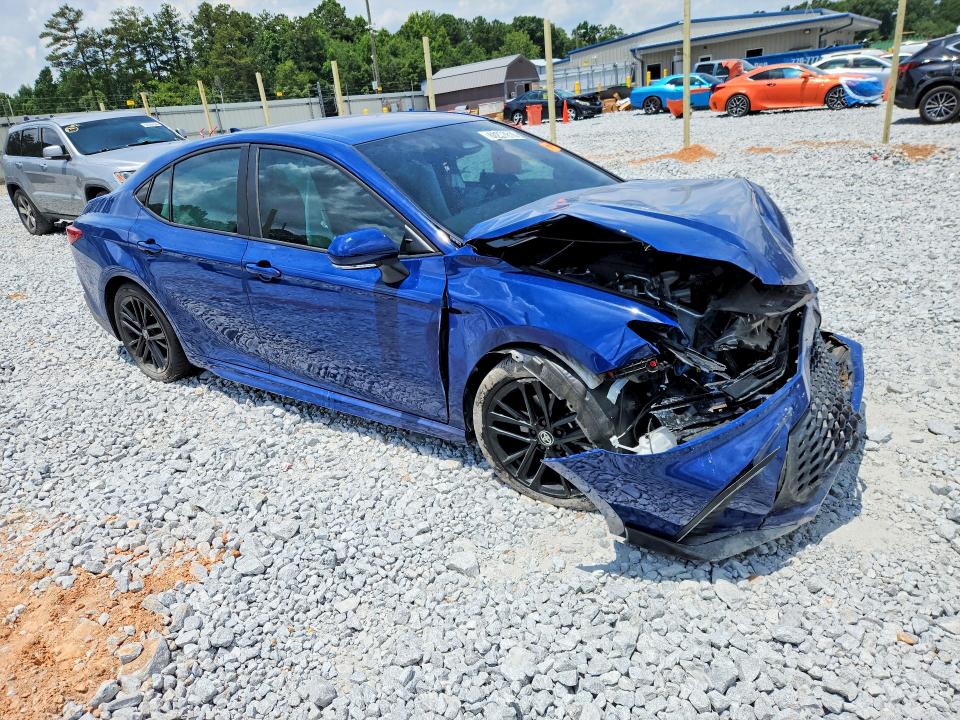 60237816 :رقم المزاد ، 4T1DAACK3SU030120 vin ، 2025 Toyota Camry مزاد بيع