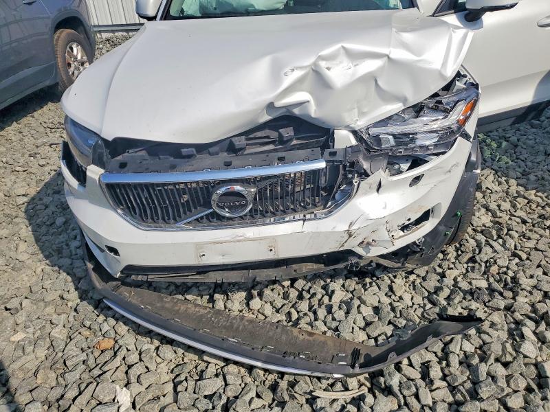 Продажа на аукционе авто 2021 Volvo Xc40, vin: YV4162UK2M2465235, номер лота: 59582996