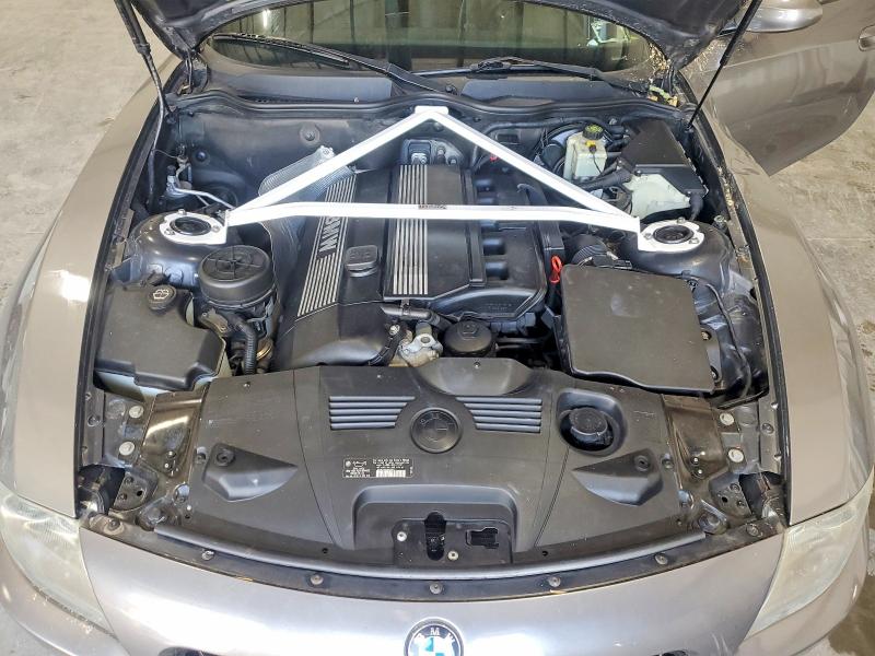 60919046 :رقم المزاد ، 4USBT53545LT28509 vin ، 2005 Bmw Z4 مزاد بيع