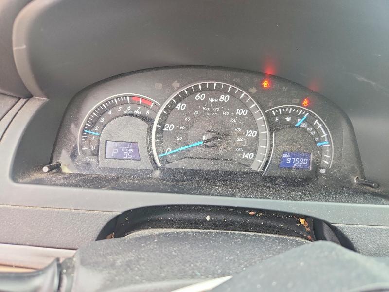 60018706 :رقم المزاد ، 4T4BF1FK6FR450518 vin ، 2015 Toyota Camry مزاد بيع