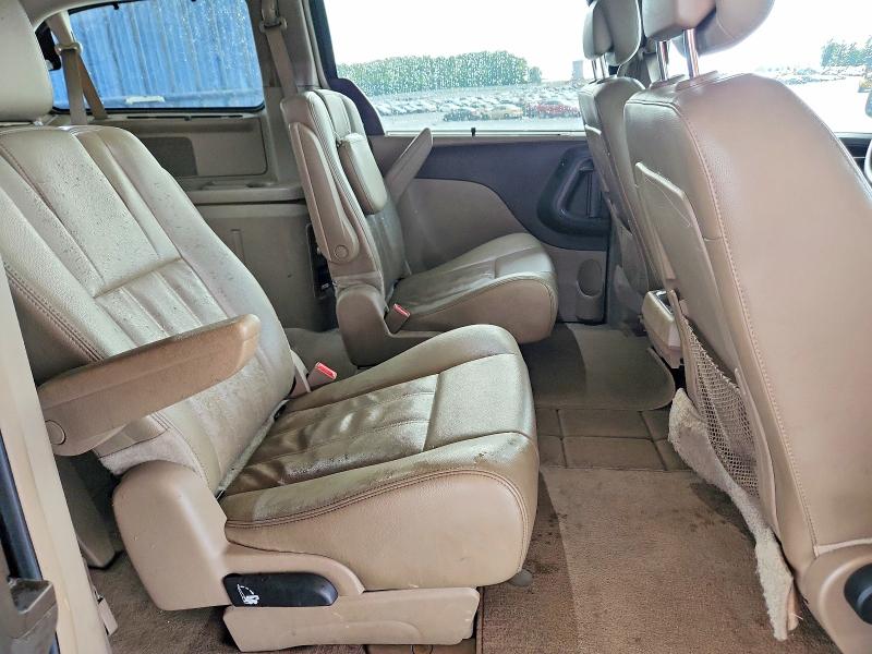 2014 Chrysler Town & Country მანქანა იყიდება აუქციონზე, vin: 2C4RC1BG9ER373579, აუქციონის ნომერი: 60216466