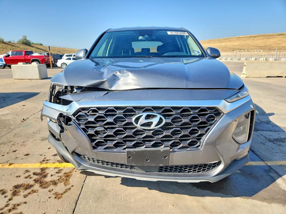 61323486 :رقم المزاد ، 5NMS3CAD0KH057451 vin ، 2019 Hyundai Santa Fe مزاد بيع