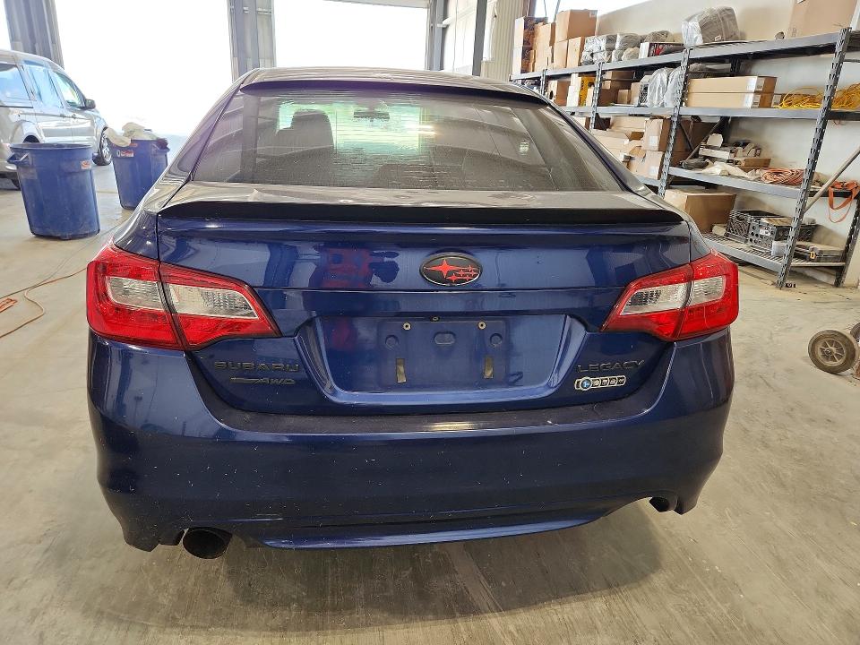 2015 Subaru Legacy მანქანა იყიდება აუქციონზე, vin: 4S3BNAA63F3033181, აუქციონის ნომერი: 60699526