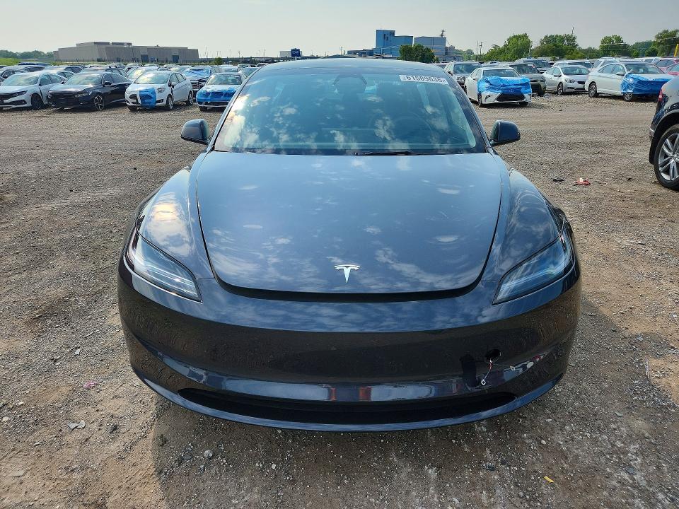 61589636 :رقم المزاد ، 5YJ3E1EB8SF997994 vin ، 2025 Tesla Model 3 مزاد بيع