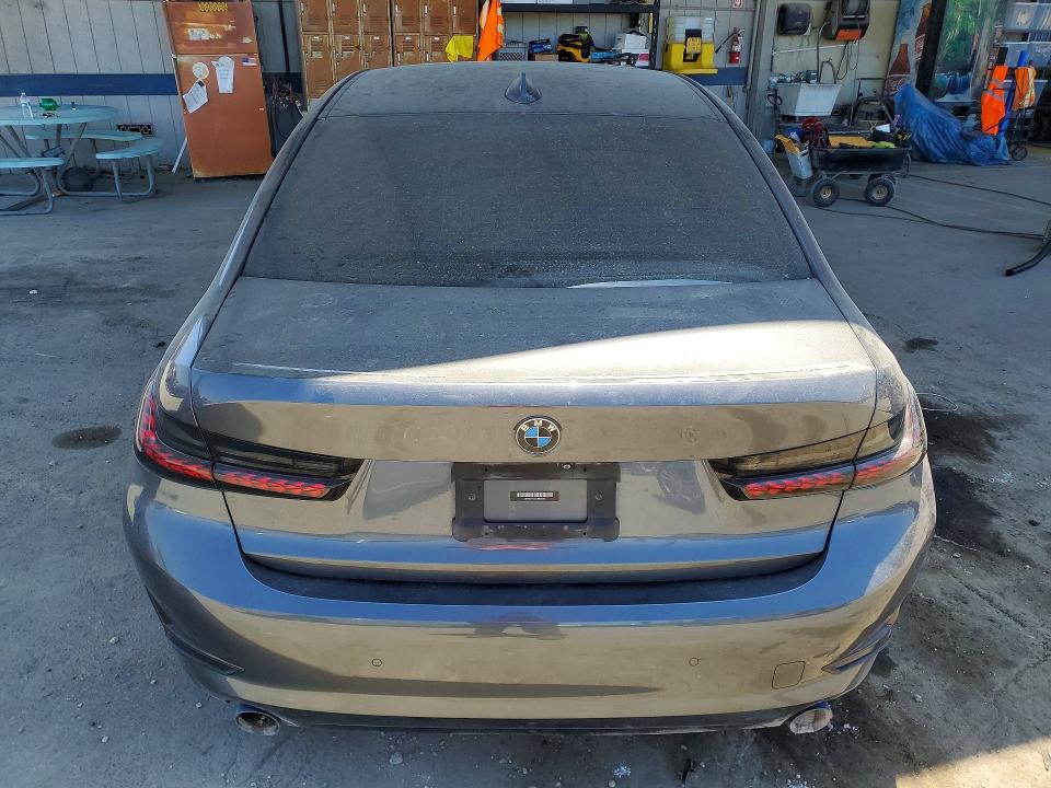 Продаж на аукціоні авто 2020 Bmw 330xi, vin: 3MW5R7J05L8B05661, номер лоту: 61548696