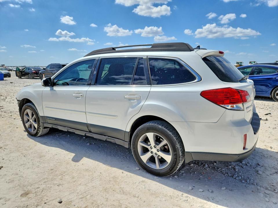 Продаж на аукціоні авто 2014 Subaru Outback, vin: 4S4BRCLC1E3226782, номер лоту: 62627036