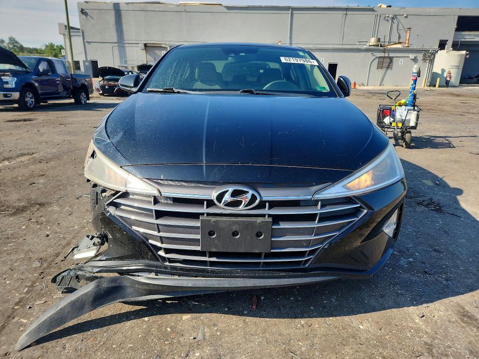 62197986 :رقم المزاد ، KMHD84LF6LU927725 vin ، 2020 Hyundai Elantra مزاد بيع