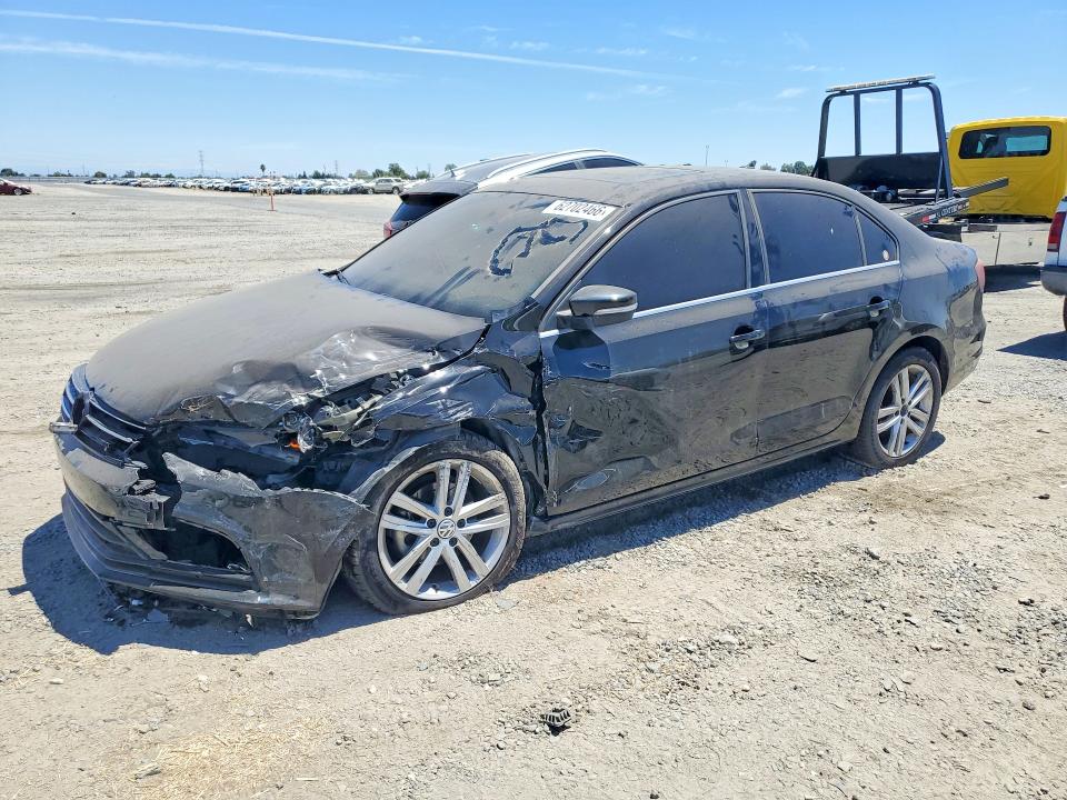 62702466 :رقم المزاد ، 3VW3A7AJ9FM414889 vin ، 2015 Volkswagen Jetta مزاد بيع