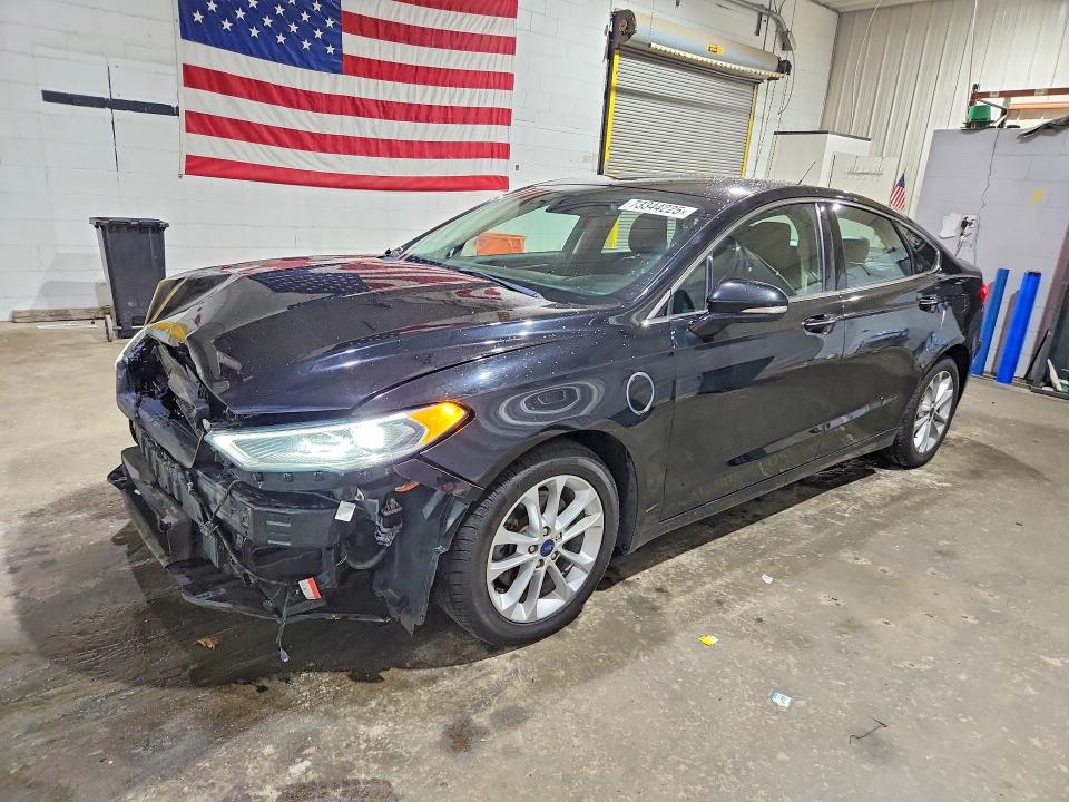 2019 Ford Fusion მანქანა იყიდება აუქციონზე, vin: 3FA6P0SU5KR213007, აუქციონის ნომერი: 73344225