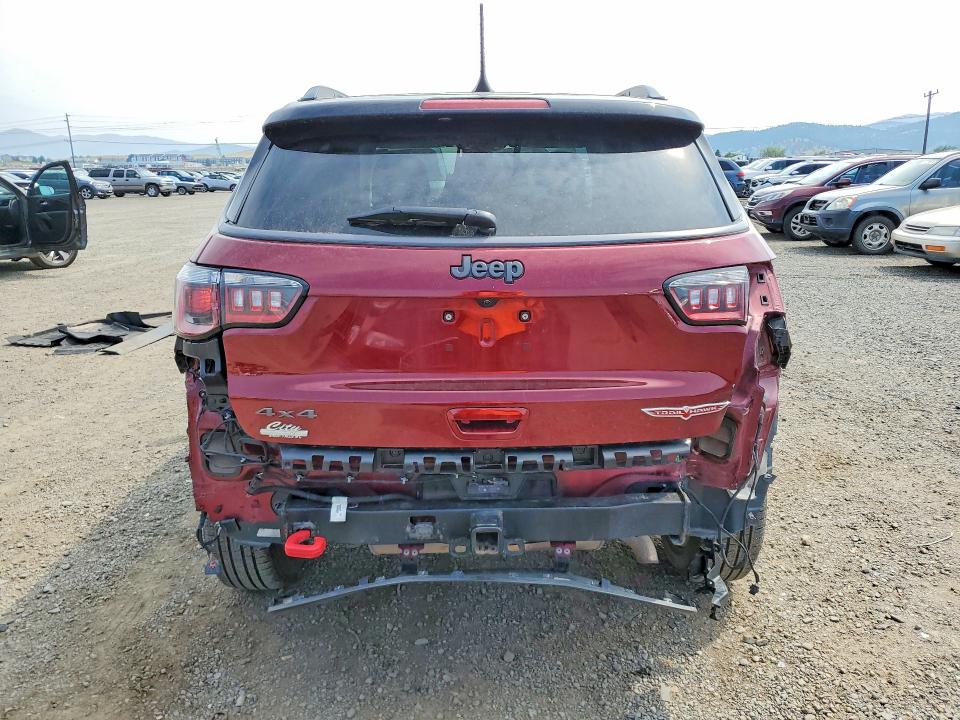 61700366 :رقم المزاد ، 3C4NJDDBXMT552278 vin ، 2021 Jeep Compass مزاد بيع