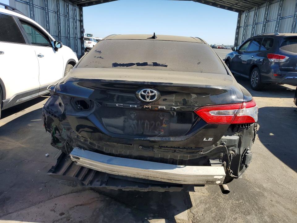 85968135 :رقم المزاد ، 4T1L11AK4LU870794 vin ، 2020 Toyota Camry مزاد بيع
