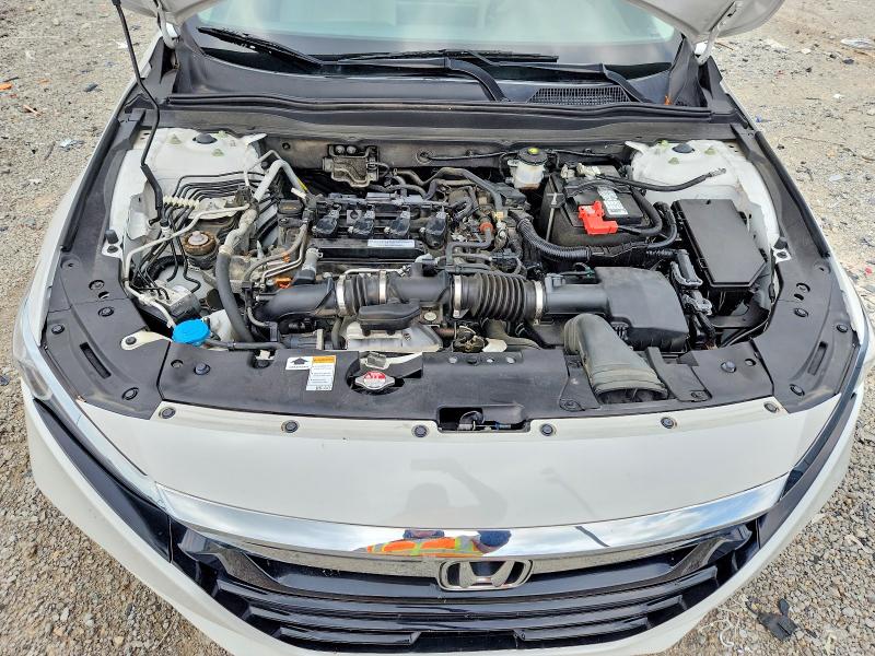 61381536 :رقم المزاد ، 1HGCV1F9XJA119407 vin ، 2018 Honda Accord مزاد بيع