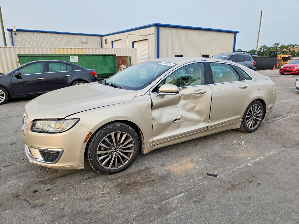 62446116 :رقم المزاد ، 3LN6L5C9XHR614540 vin ، 2017 Lincoln Mkz مزاد بيع