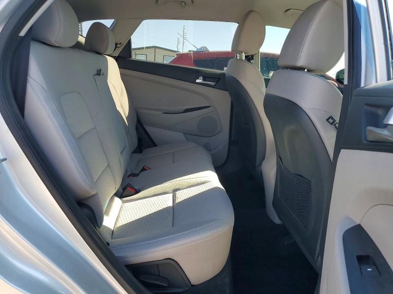 2019 Hyundai Tucson მანქანა იყიდება აუქციონზე, vin: KM8J23A40KU972660, აუქციონის ნომერი: 58939916