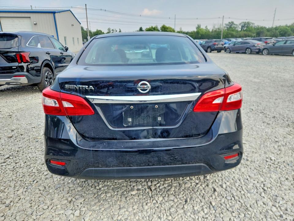 Продаж на аукціоні авто 2016 Nissan Sentra S Manual, vin: 3N1AB7AP9GY280135, номер лоту: 61374506